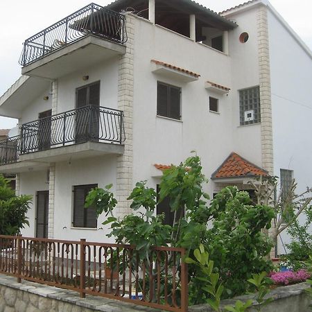 Ava Apartmani Zablaće Buitenkant foto