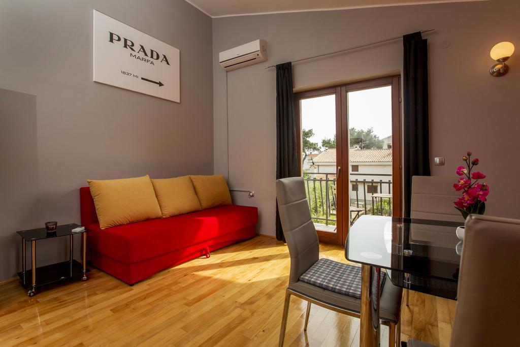 Ava Apartmani Zablaće Buitenkant foto