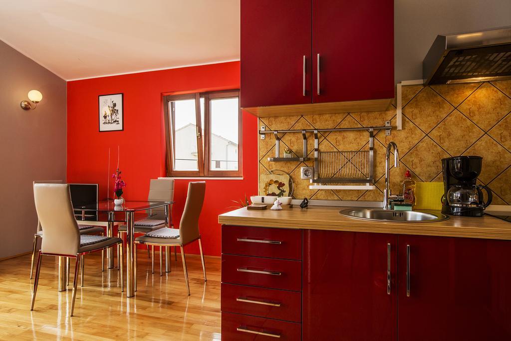 Ava Apartmani Zablaće Buitenkant foto