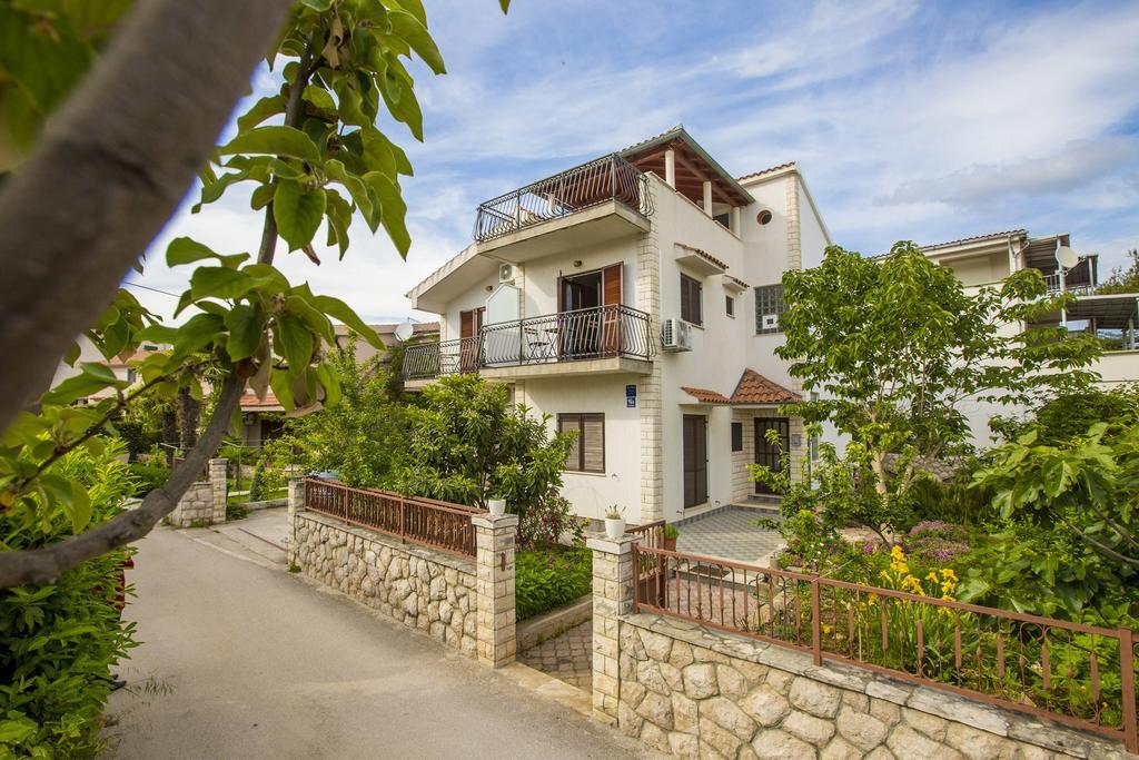 Ava Apartmani Zablaće Buitenkant foto